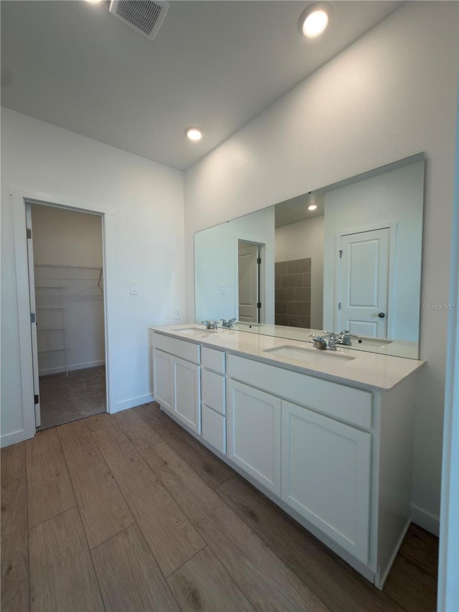 Single Family Residence at 5556 GUAVA CT, KISSIMMEE, photo 10 of 19