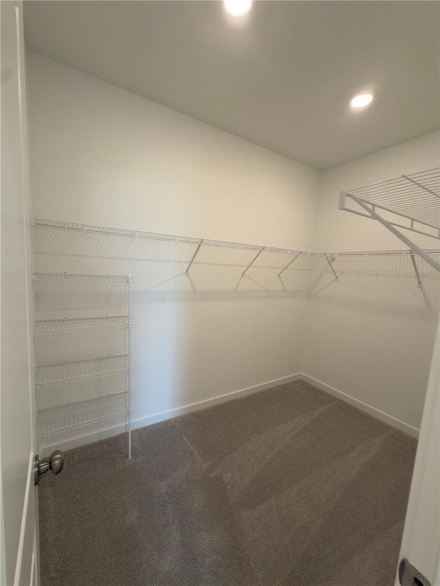 Single Family Residence at 5556 GUAVA CT, KISSIMMEE, photo 16 of 19