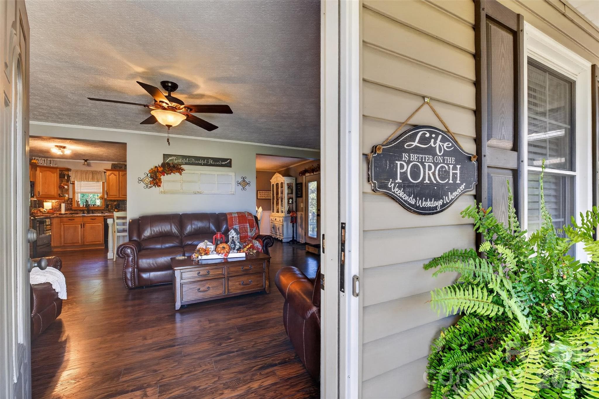 Single Family Residence at 4425 Littlejohn Church Road, Lenoir, photo 5 of 26