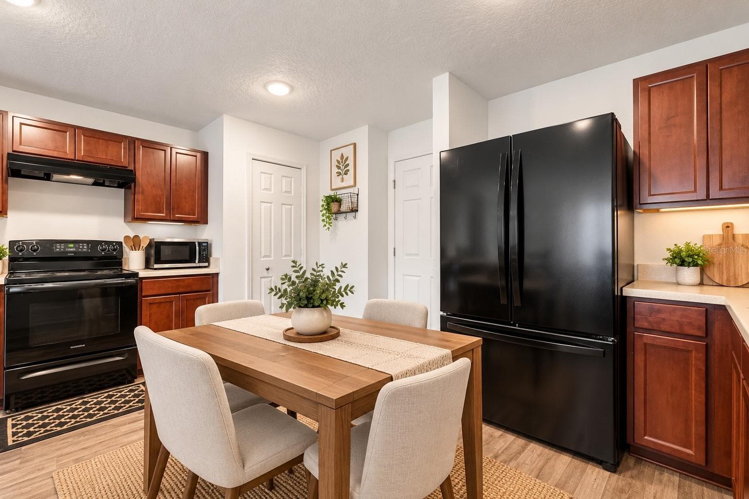 virtually stage - 247 BIRD OF PARADISE DR, PALM COAST