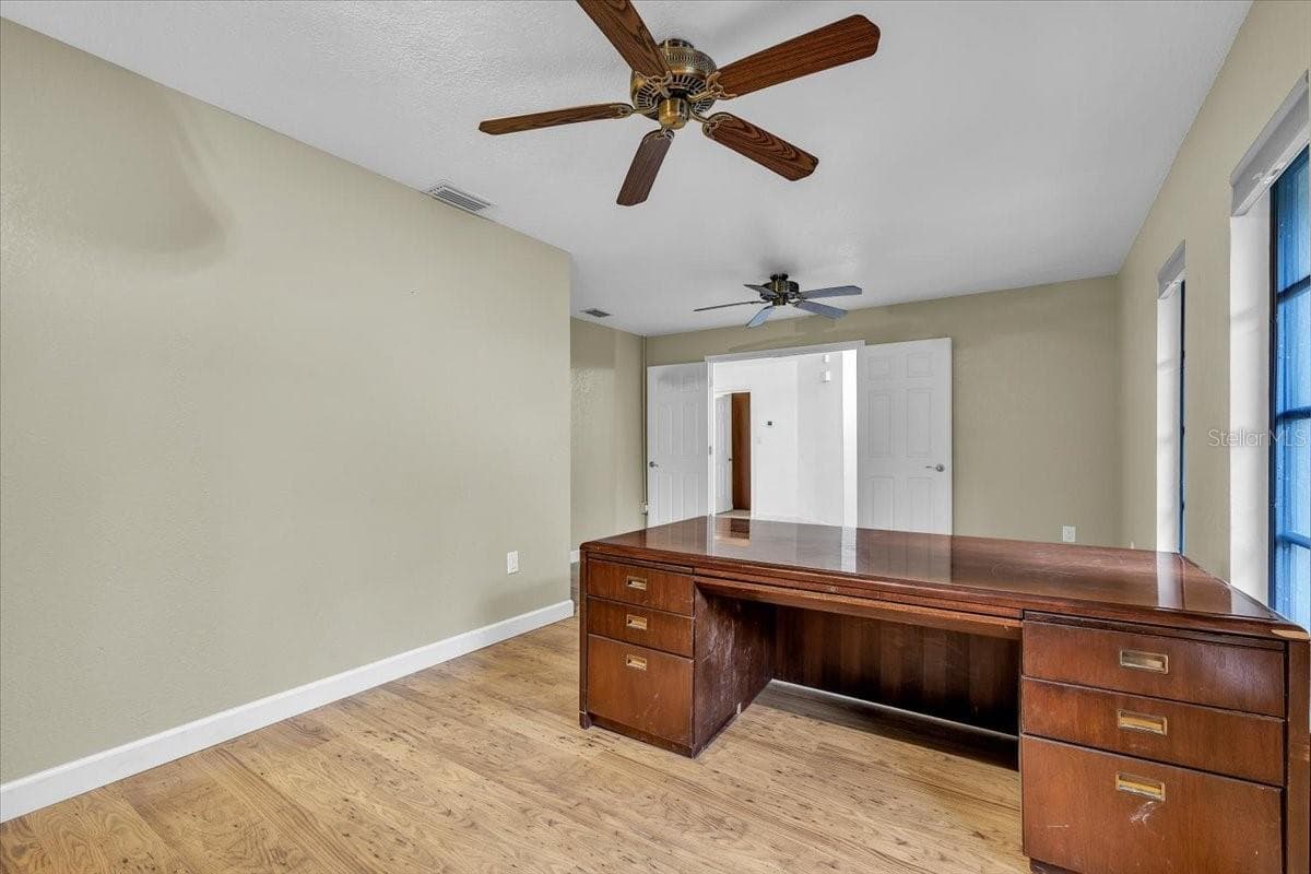 LIVING ROOM - 21238 HUBBARD AVE, PORT CHARLOTTE