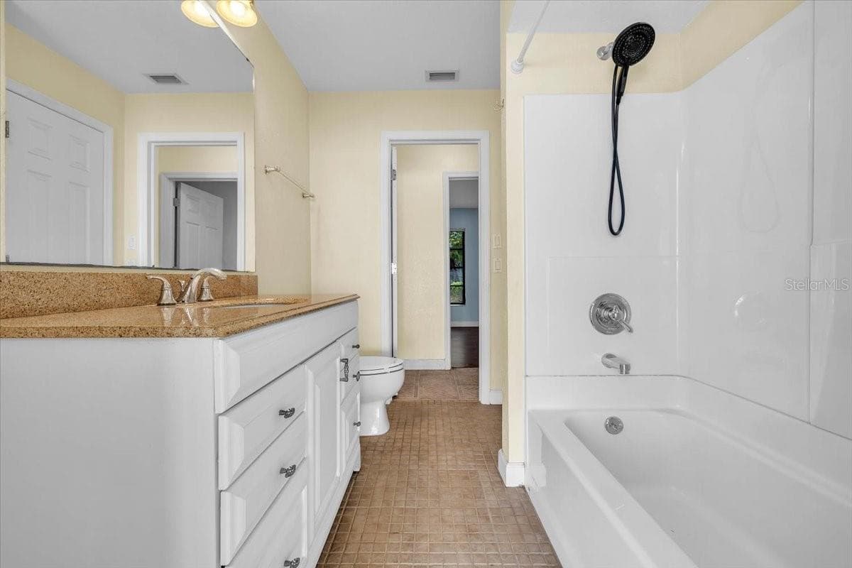 Single Family Residence at 21238 HUBBARD AVE, PORT CHARLOTTE, photo 26 of 50