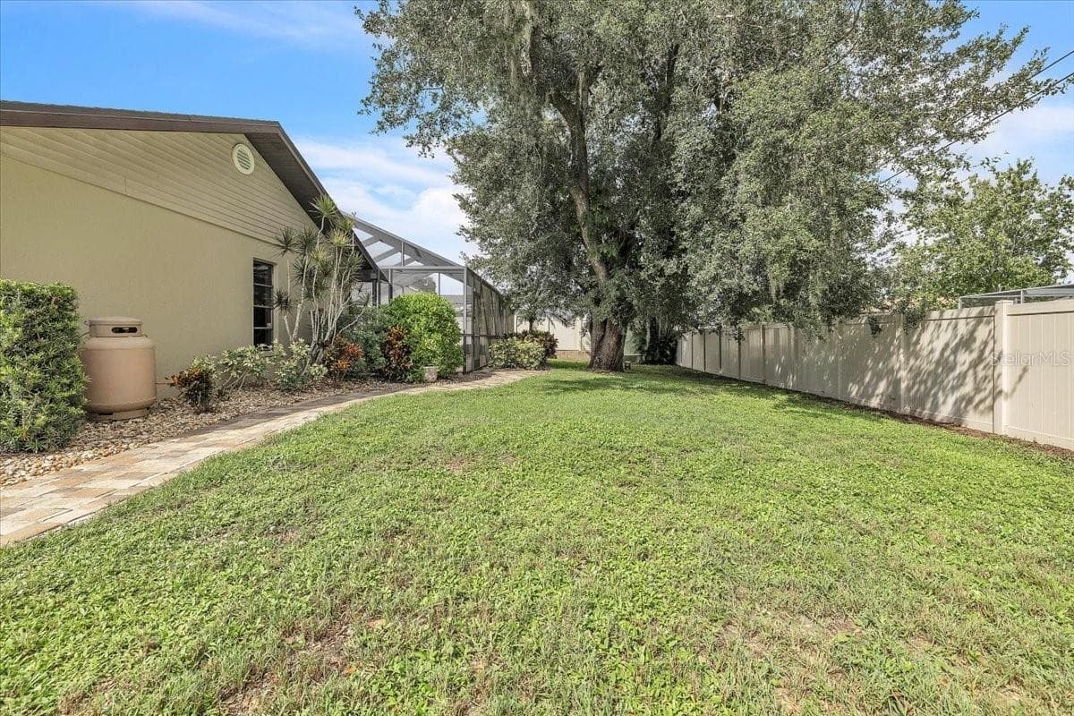 Single Family Residence at 21238 HUBBARD AVE, PORT CHARLOTTE, photo 34 of 50
