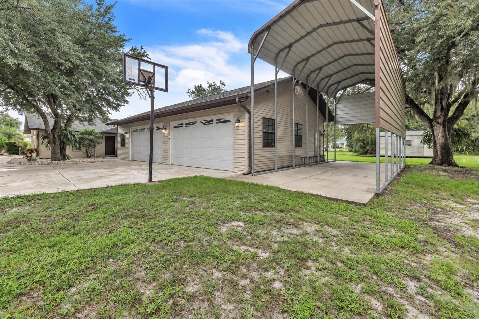 Single Family Residence at 21238 HUBBARD AVE, PORT CHARLOTTE, photo 38 of 50