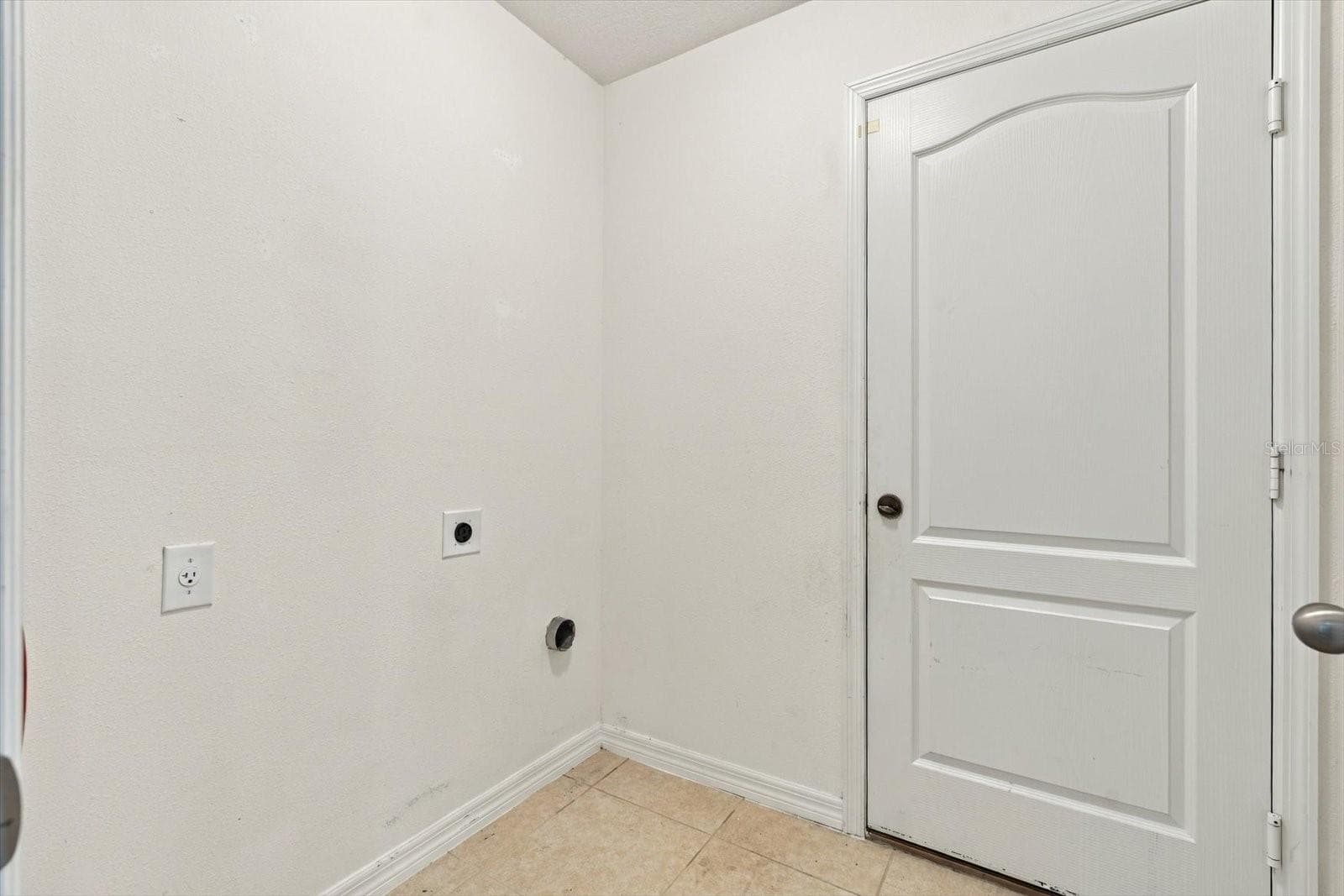 Laundry Room - 810 CHATHAM WALK DR, RUSKIN