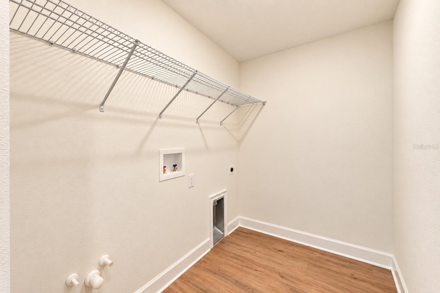 Laundry room - 13041 SCISSORBILL AVE, WEEKI WACHEE