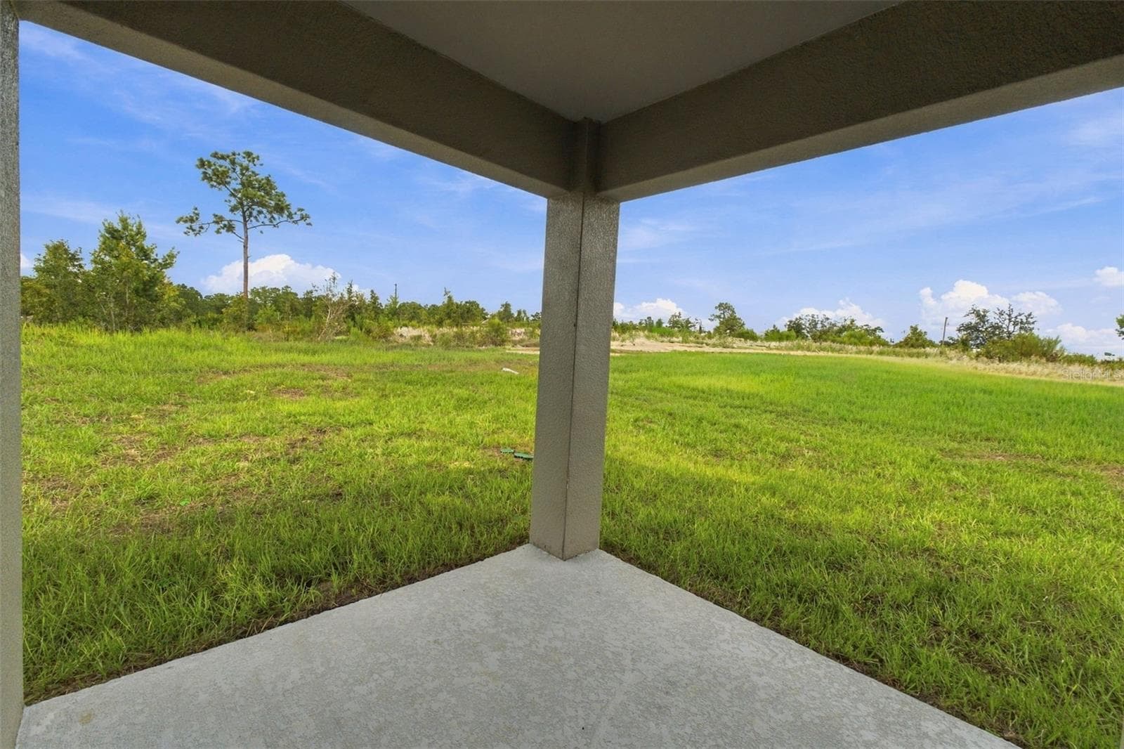 back porch - 13041 SCISSORBILL AVE, WEEKI WACHEE