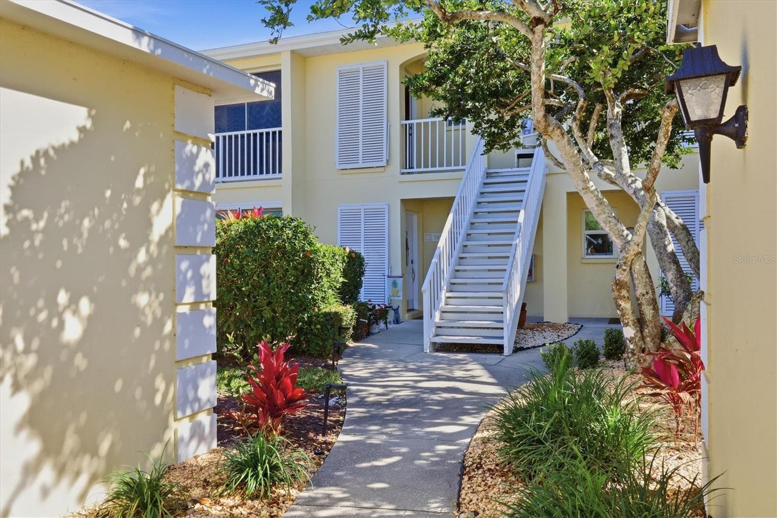 Condominium at 414 CERROMAR CIR S #249, VENICE, photo 16 of 69