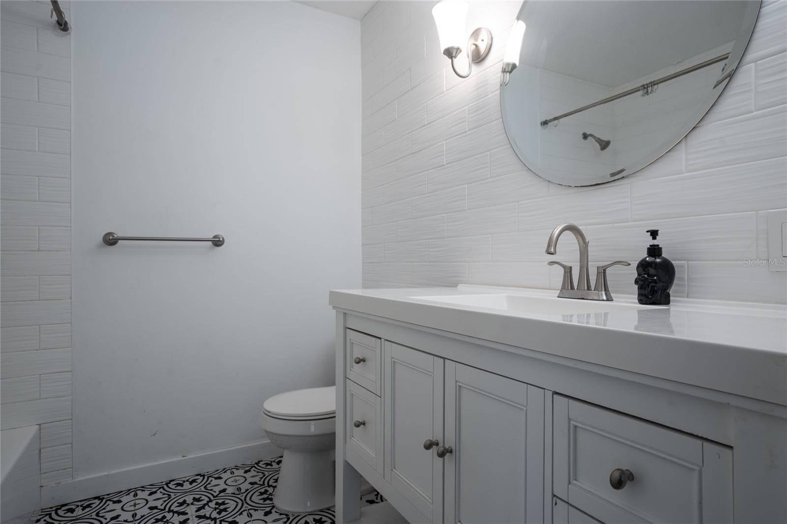 Single Family Residence at 1004 N CAMPHOR LN, DELAND, photo 18 of 29