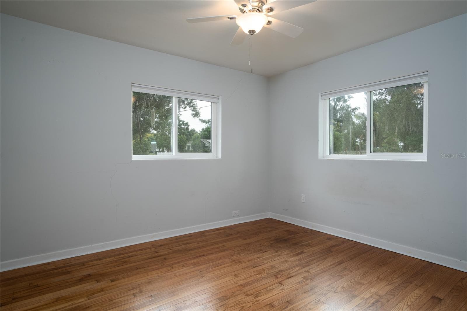 Single Family Residence at 1004 N CAMPHOR LN, DELAND, photo 20 of 29
