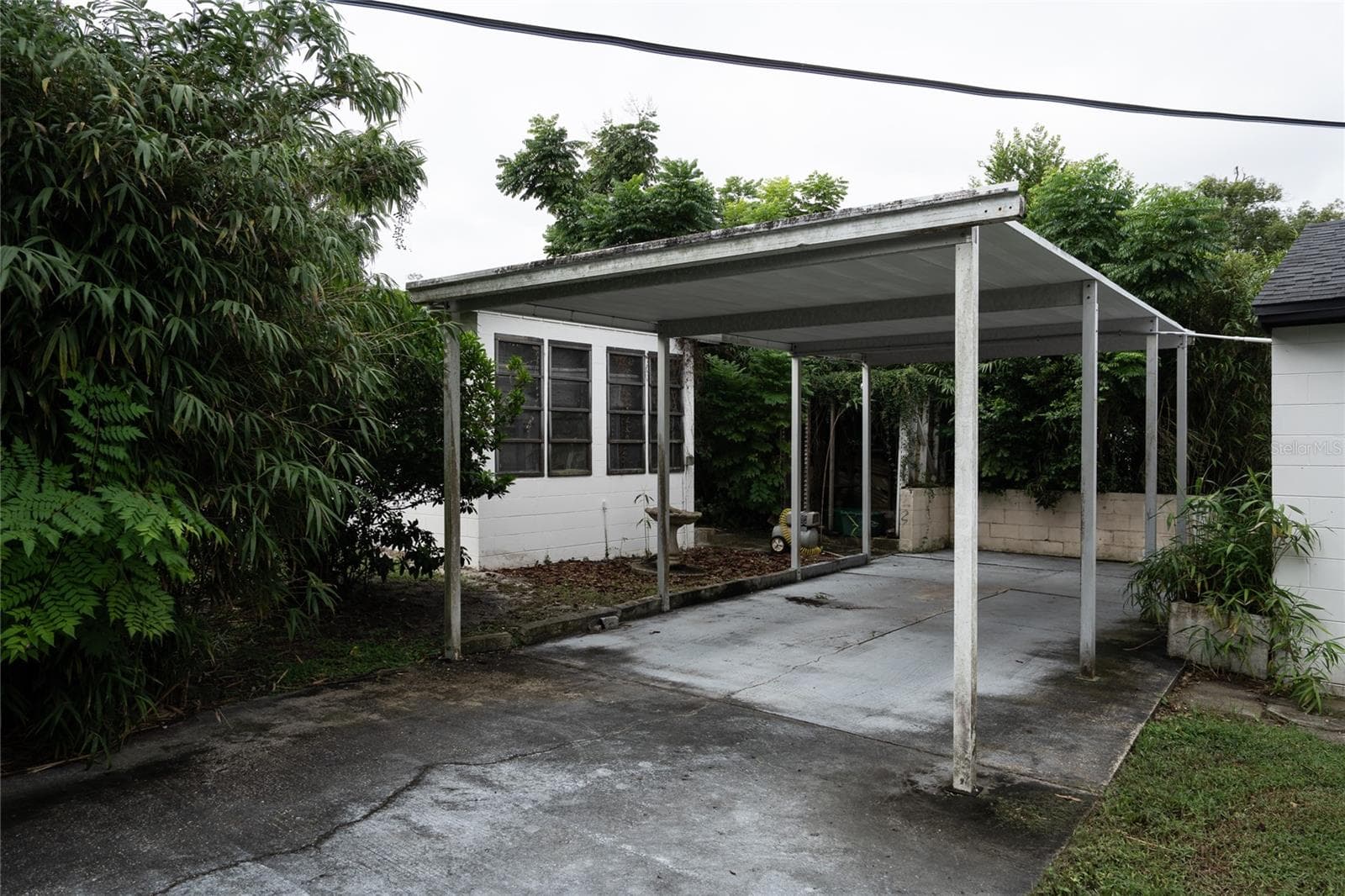 Single Family Residence at 1004 N CAMPHOR LN, DELAND, photo 29 of 29