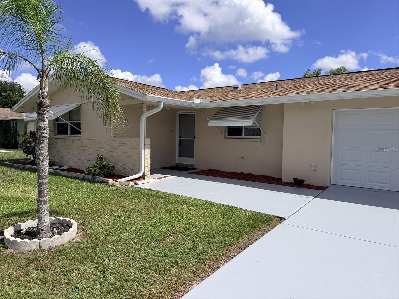 10118 HOLLY DR