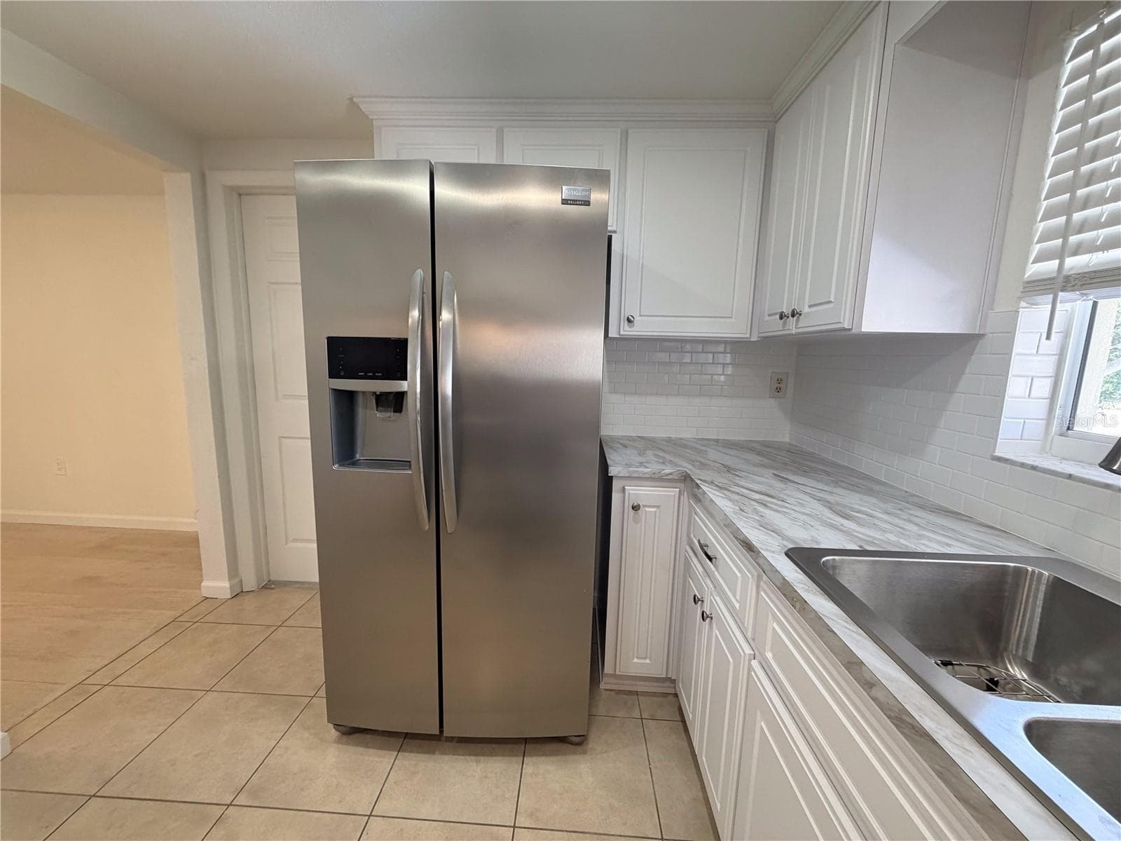 Single Family Residence at 10118 HOLLY DR, PORT RICHEY, photo 10 of 28
