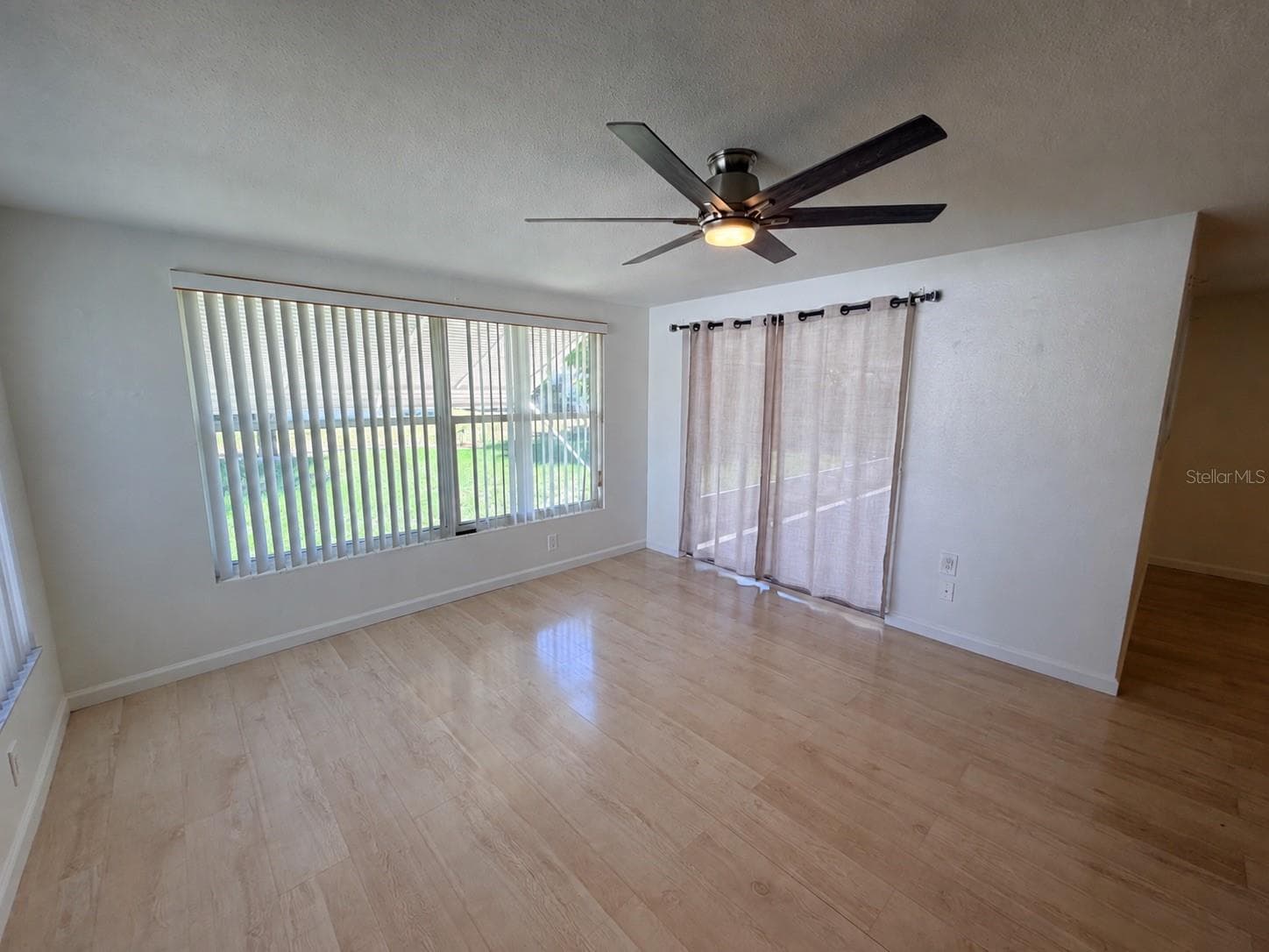 Single Family Residence at 10118 HOLLY DR, PORT RICHEY, photo 13 of 28