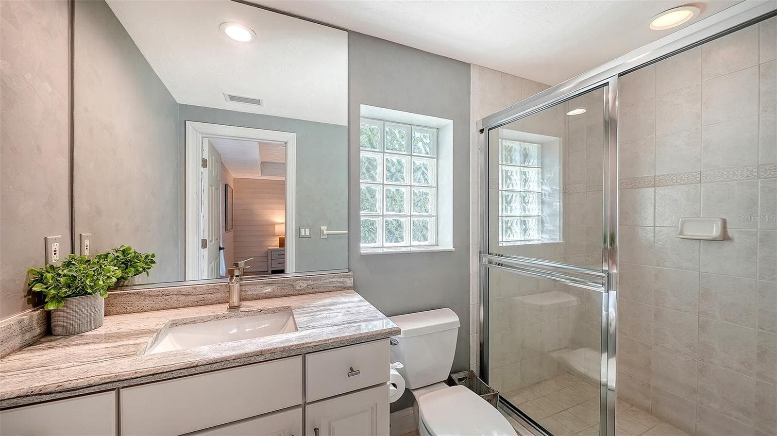 Single Family Residence at 3617 FAIR OAKS PL, LONGBOAT KEY, photo 33 of 54