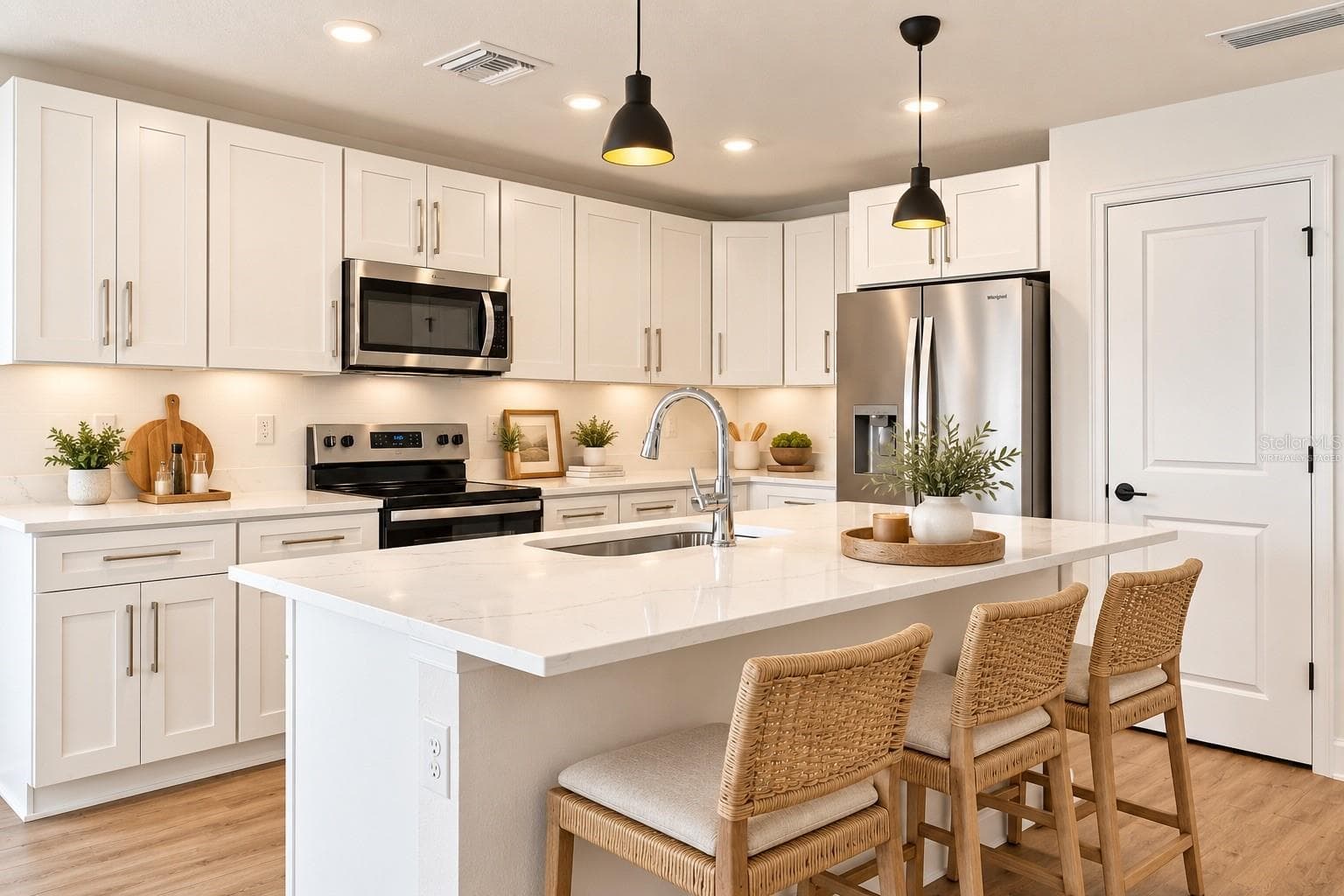 Virtually stagedKitchen - 13041 SCISSORBILL AVE, WEEKI WACHEE