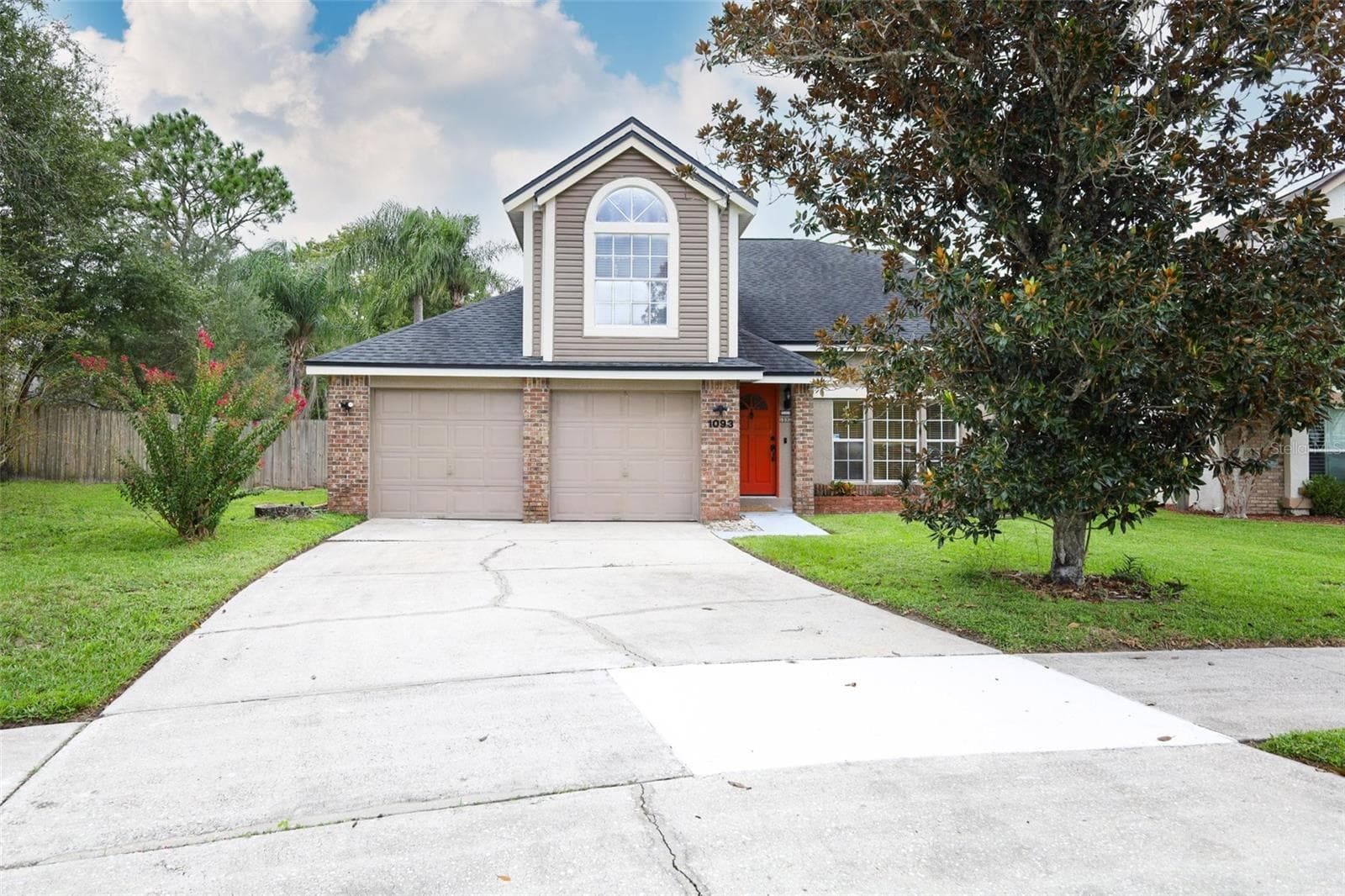 Single Family Residence at 1093 KELLY CREEK CIR, OVIEDO, photo 2 of 66