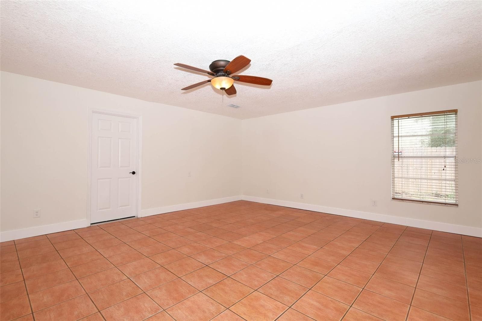 Single Family Residence at 1093 KELLY CREEK CIR, OVIEDO, photo 21 of 66