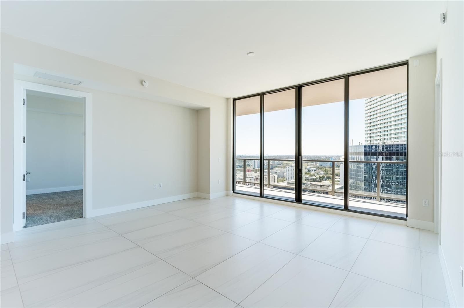 Condominium at 275 1ST AVENUE SOUTH #2208, ST PETERSBURG, photo 14 of 73