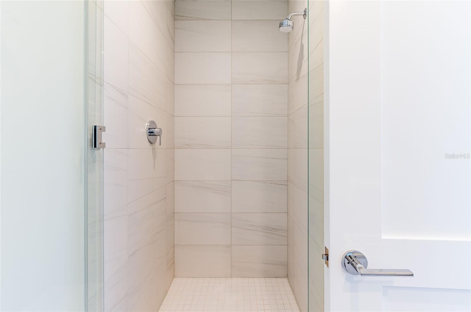 Condominium at 275 1ST AVENUE SOUTH #2208, ST PETERSBURG, photo 24 of 73