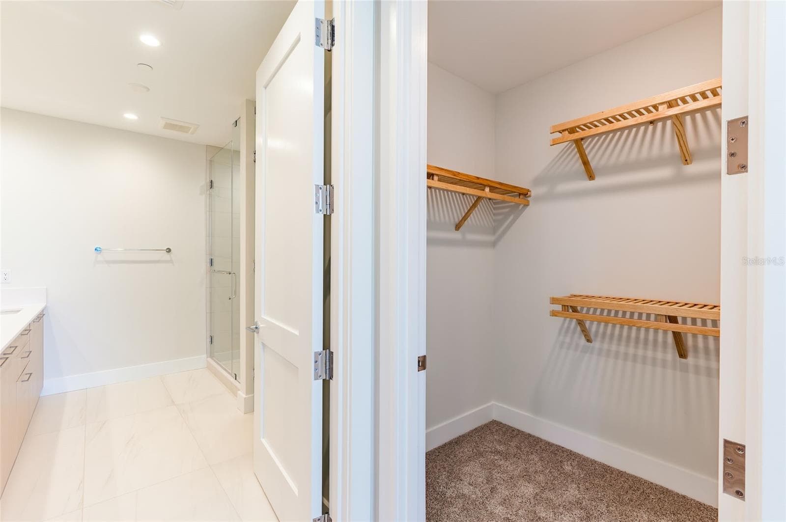 Condominium at 275 1ST AVENUE SOUTH #2208, ST PETERSBURG, photo 31 of 73