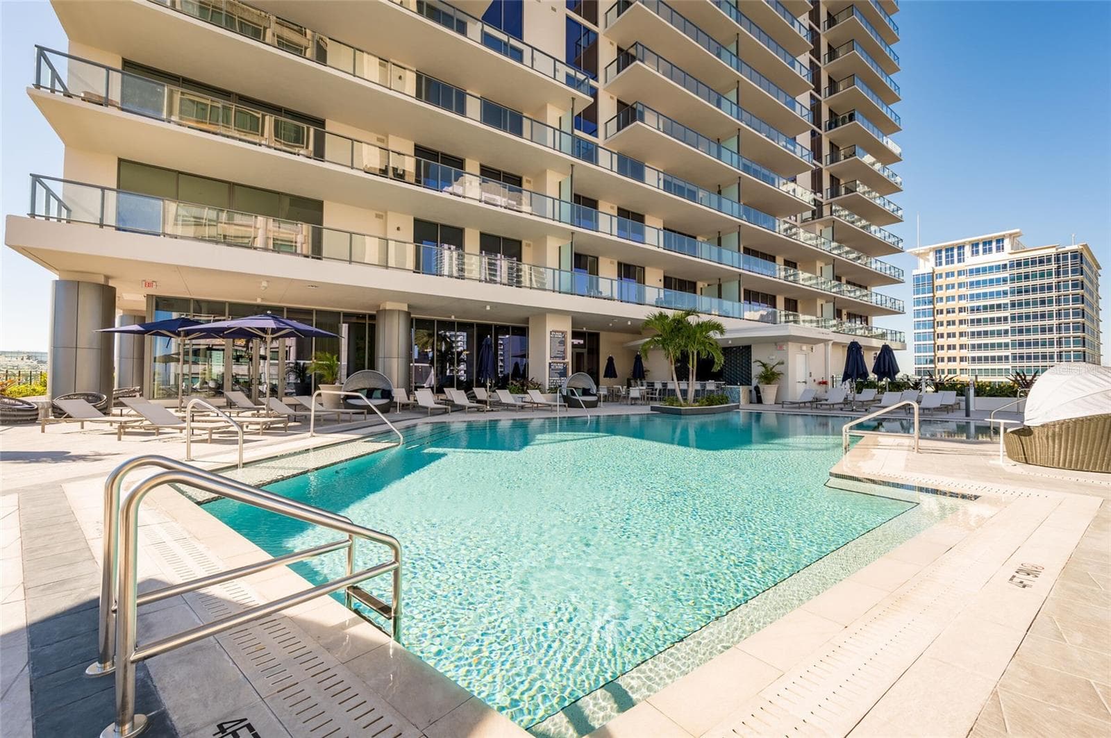 Condominium at 275 1ST AVENUE SOUTH #2208, ST PETERSBURG, photo 48 of 73