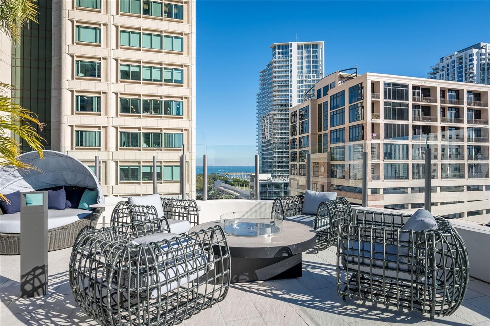 Condominium at 275 1ST AVENUE SOUTH #2208, ST PETERSBURG, photo 51 of 73