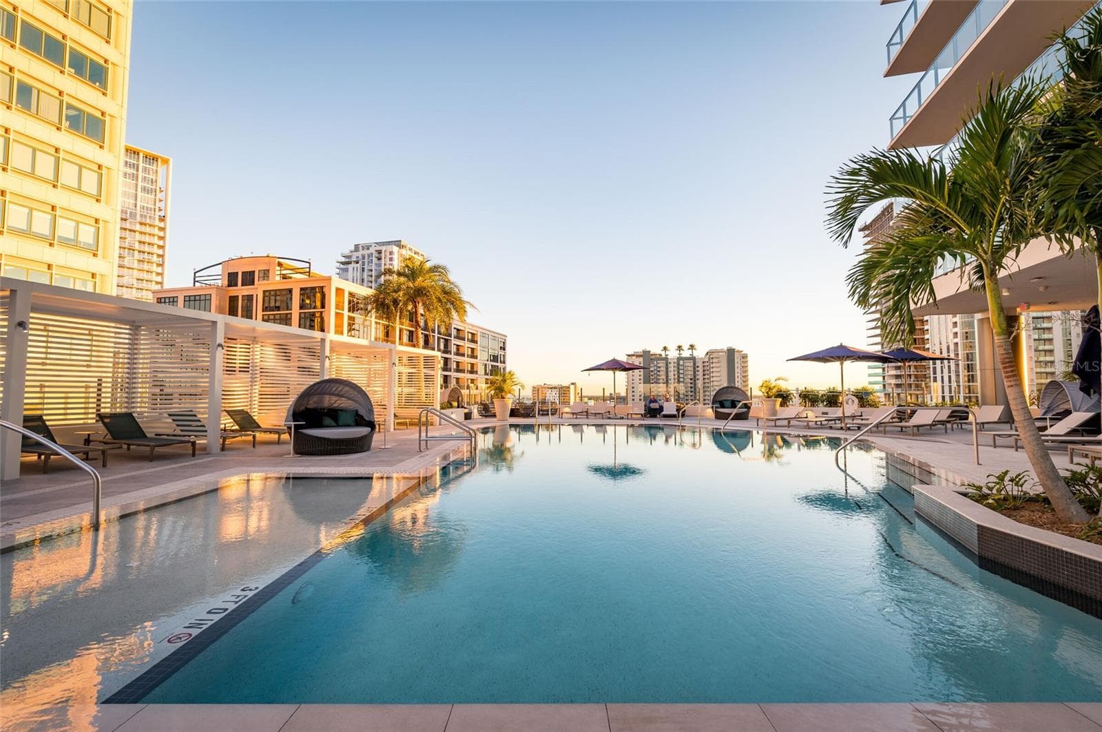 Condominium at 275 1ST AVENUE SOUTH #2208, ST PETERSBURG, photo 68 of 73