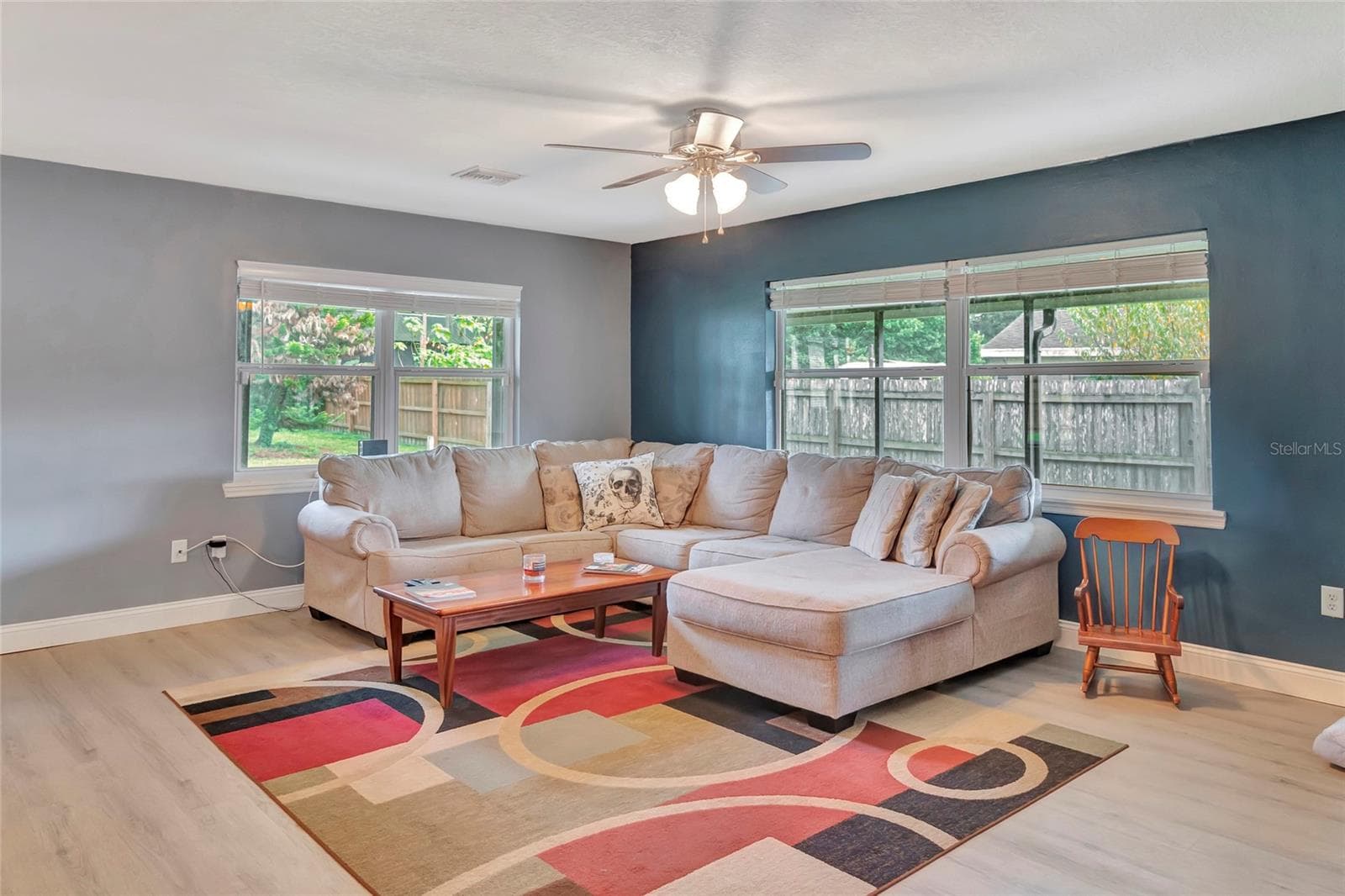 Family/living room - 2923 JUNCTION RD, ZELLWOOD
