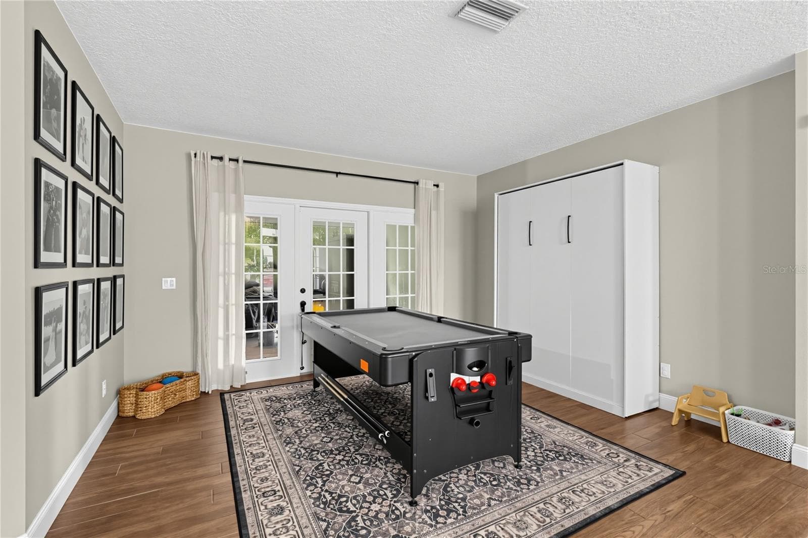 Single Family Residence at 15627 INDIAN QUEEN DR, ODESSA, photo 3 of 24