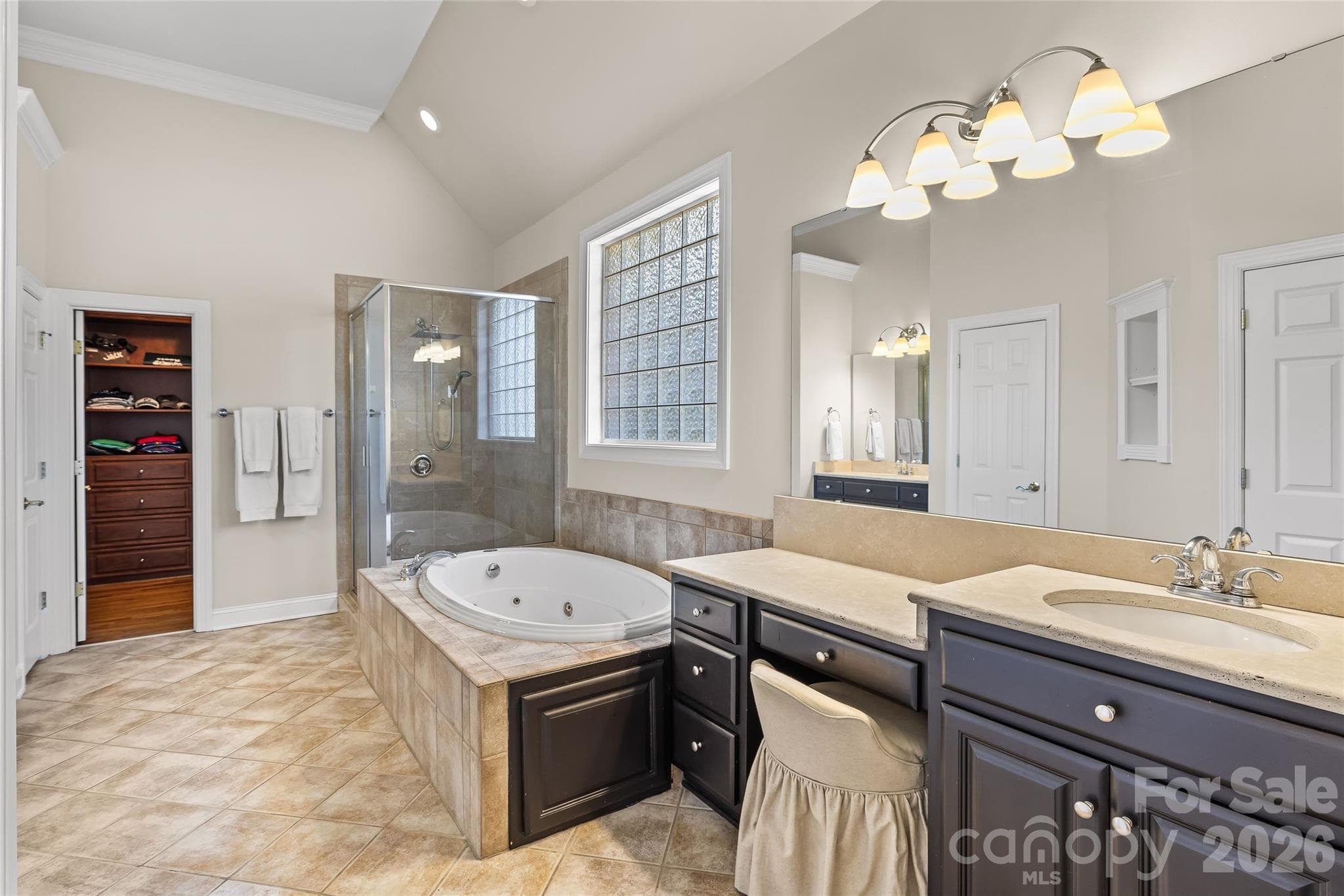 Single Family Residence at 7640 Quail Park Drive, Charlotte, photo 23 of 42
