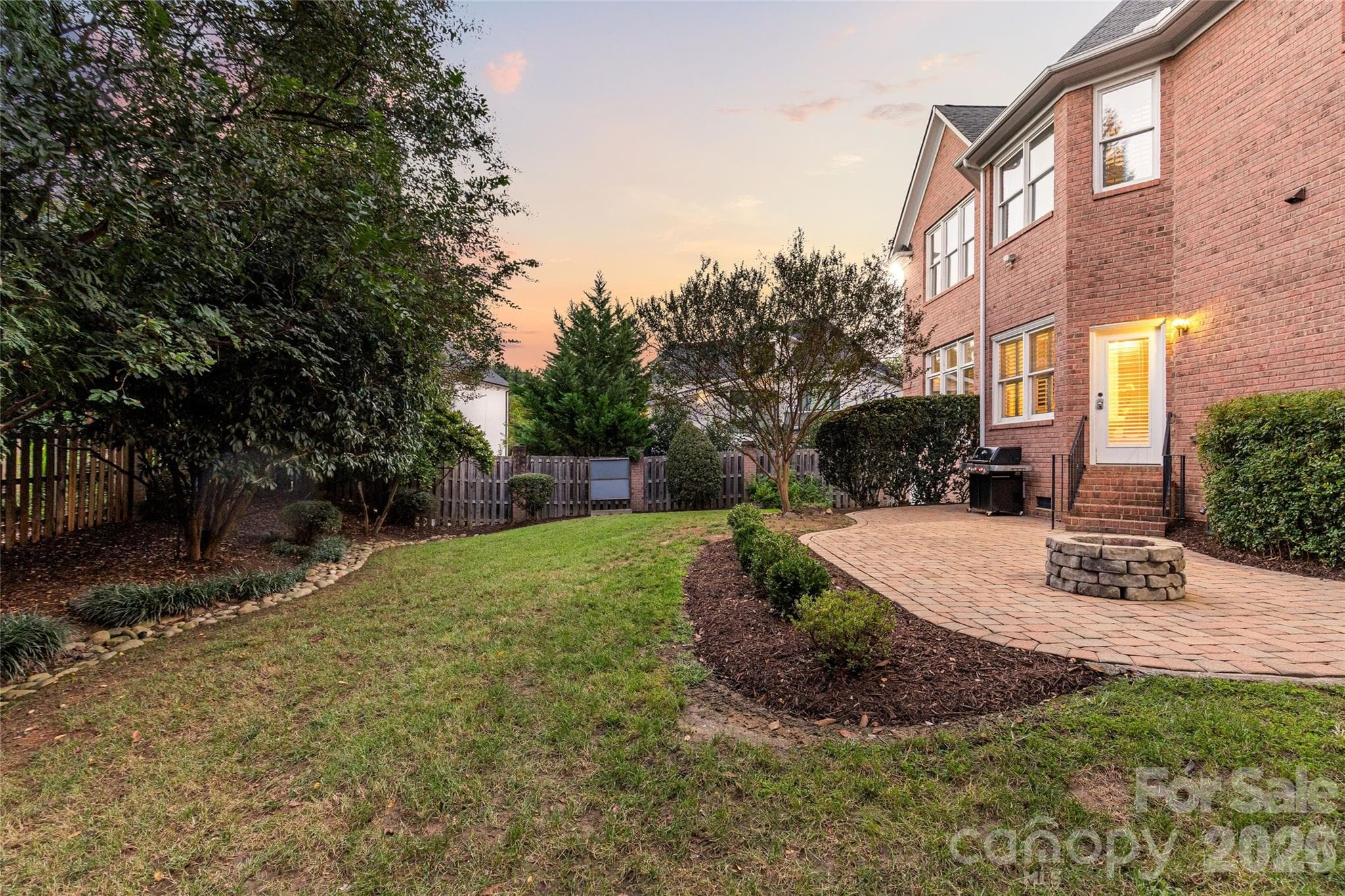 Single Family Residence at 7640 Quail Park Drive, Charlotte, photo 41 of 42