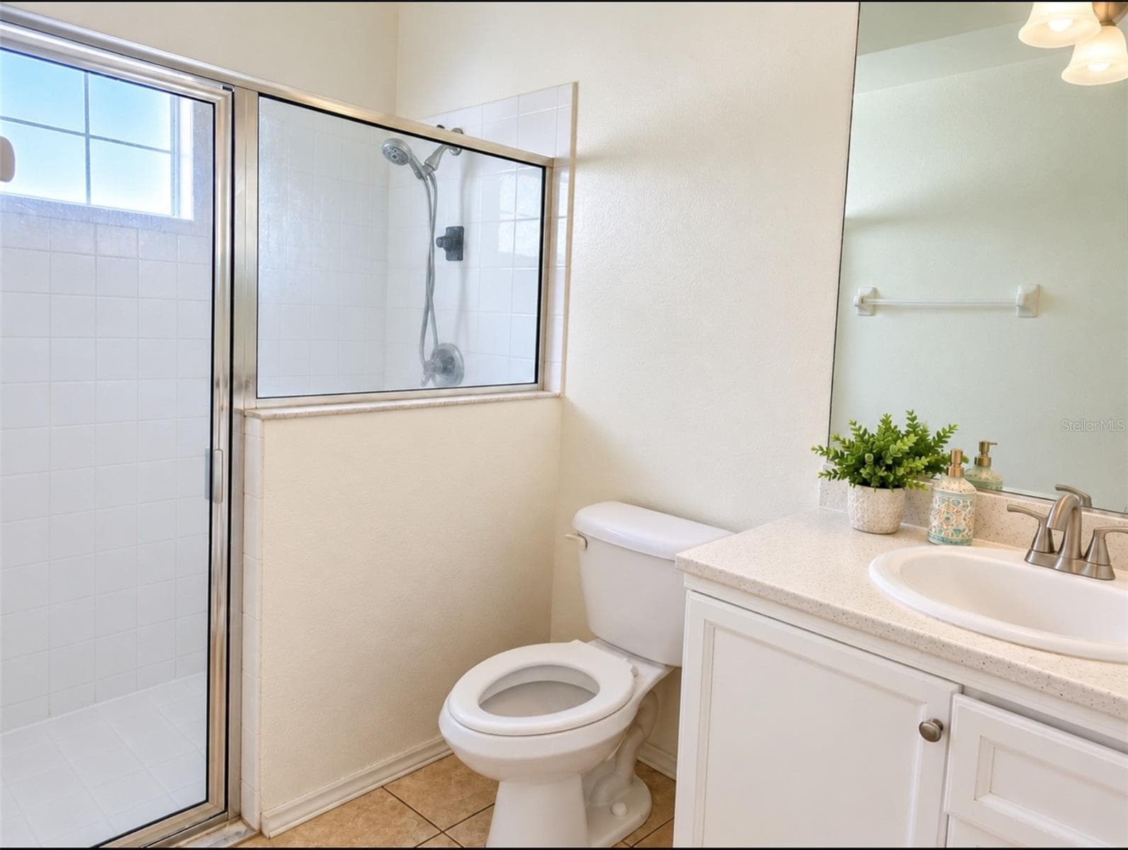 Single Family Residence at 7628 CLOVELLY PARK PLACE, APOLLO BEACH, photo 10 of 32