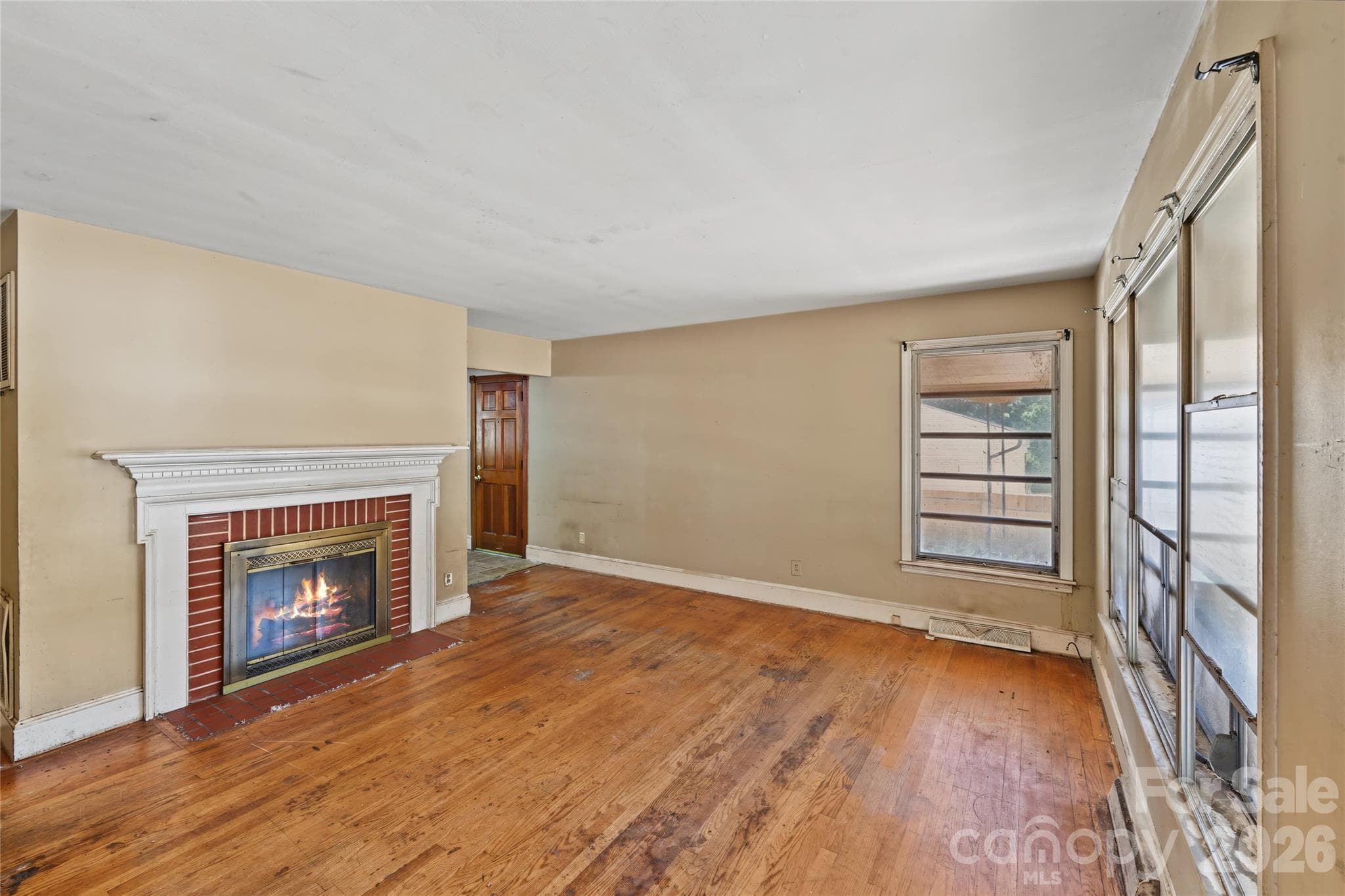 Single Family Residence at 803 S Bragg Street, Monroe, photo 2 of 28