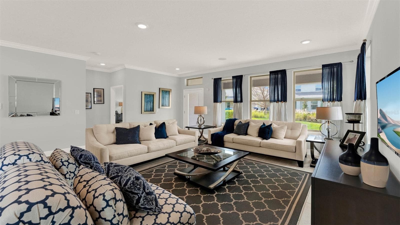Single Family Residence at 11851 SHINE VIEW LN, WINTER GARDEN, photo 15 of 76