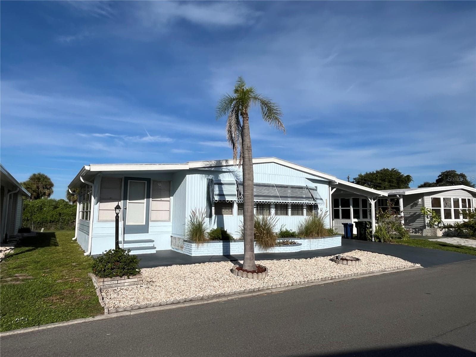 Manufactured Home at 984 JOLANDA CIR, VENICE, photo 2 of 42