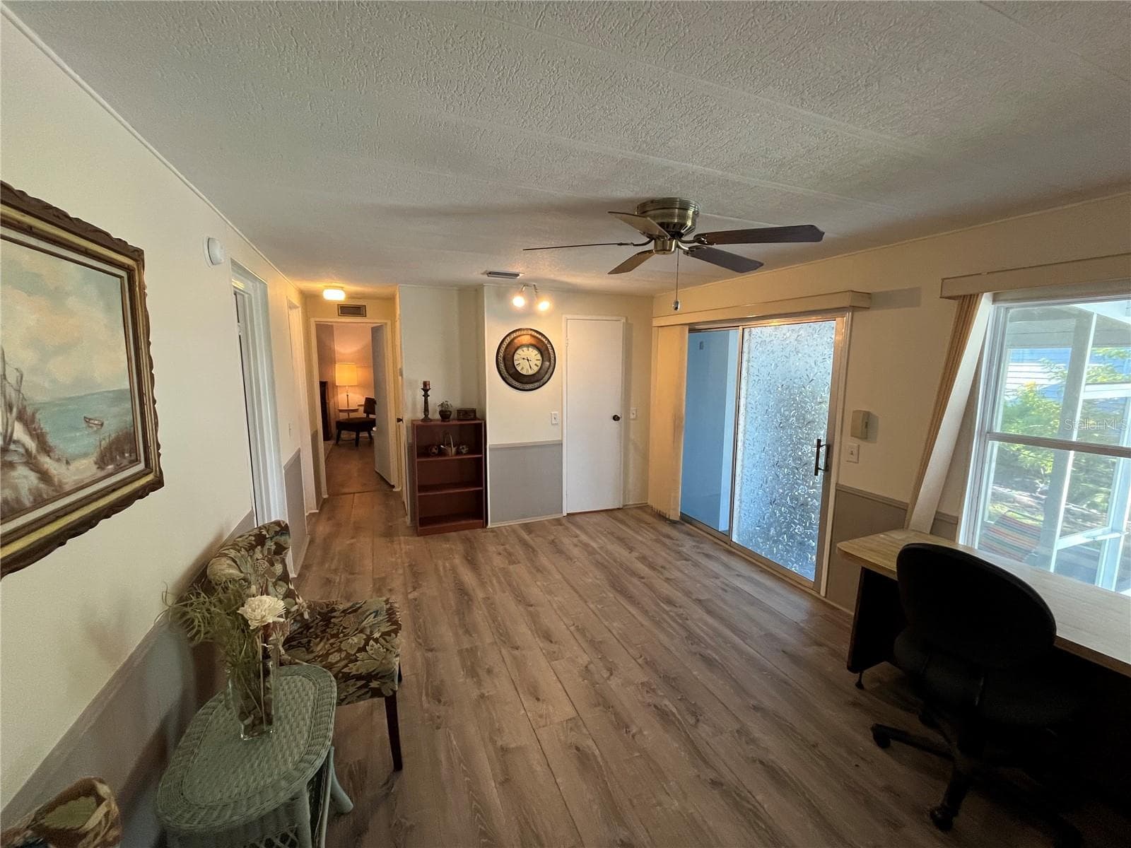 Manufactured Home at 984 JOLANDA CIR, VENICE, photo 10 of 42