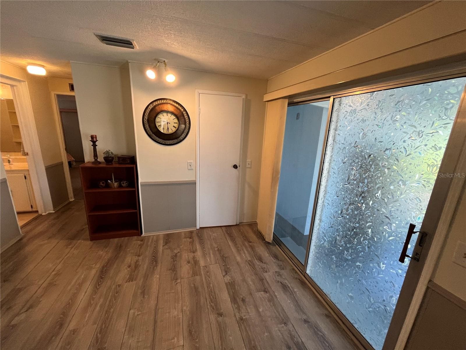 Manufactured Home at 984 JOLANDA CIR, VENICE, photo 25 of 42
