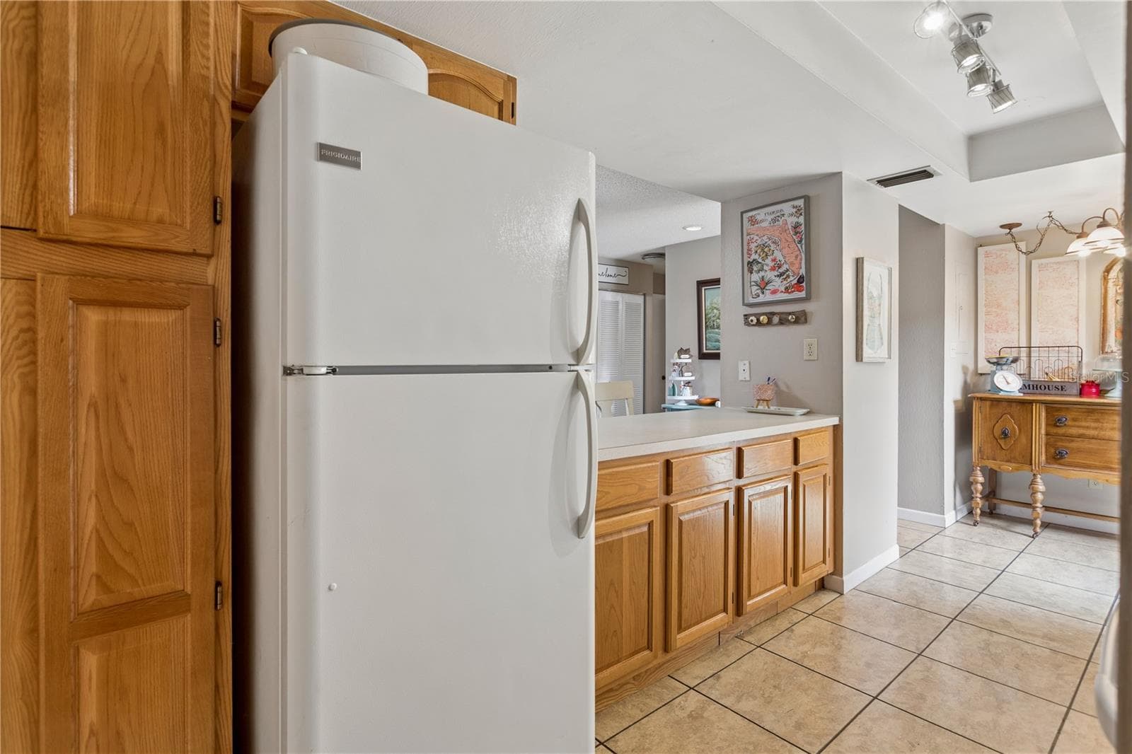Condominium at 7920 N TANGERINE DR #265, TEMPLE TERRACE, photo 10 of 38
