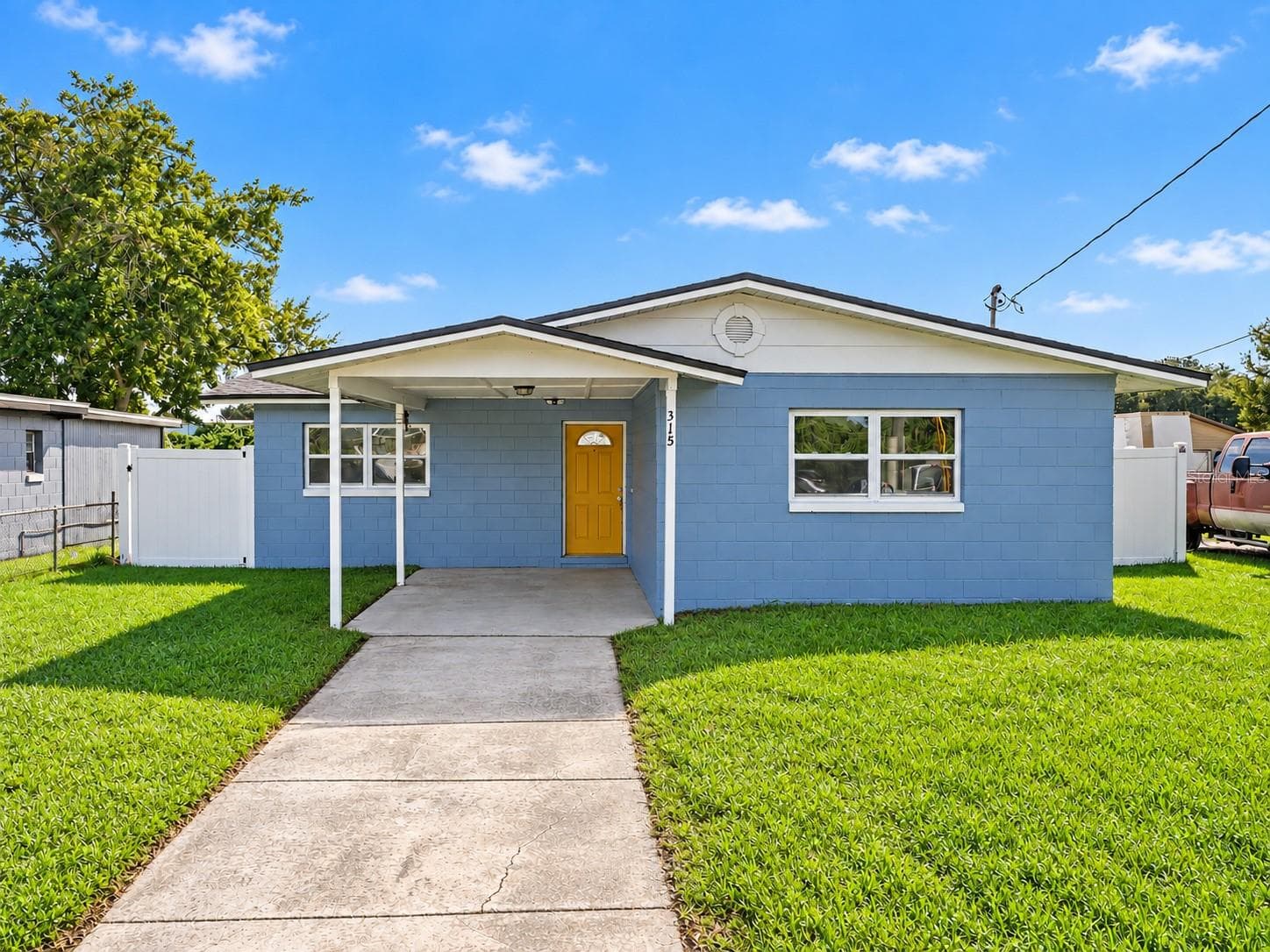 315 AMADOR CIR