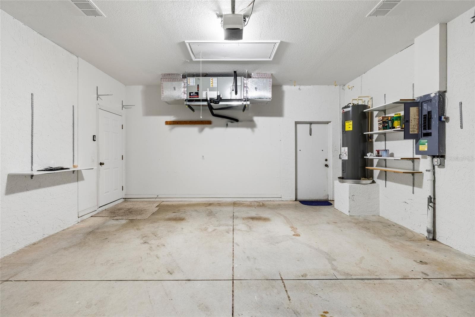 Villa at 1436 HEDGEWOOD CIR, NORTH PORT, photo 5 of 38