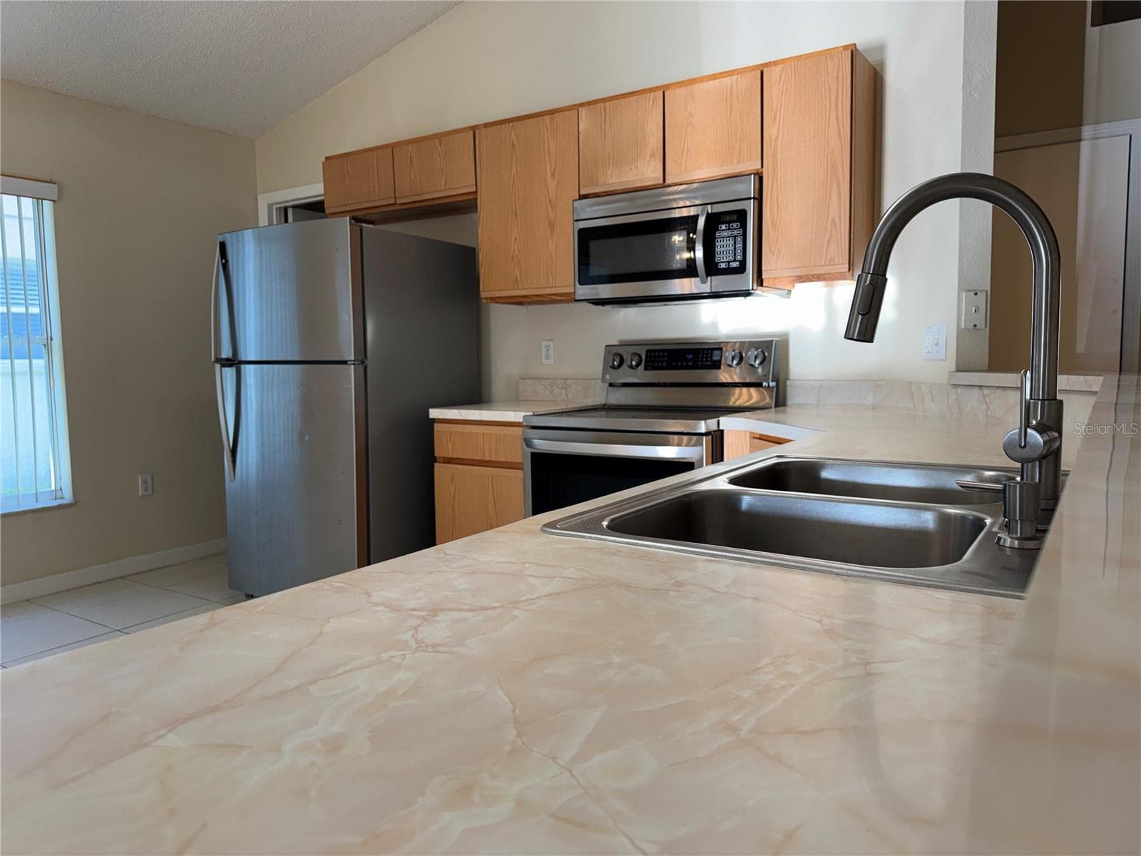 Single Family Residence at 2510 HAMLET LN, KISSIMMEE, photo 8 of 22