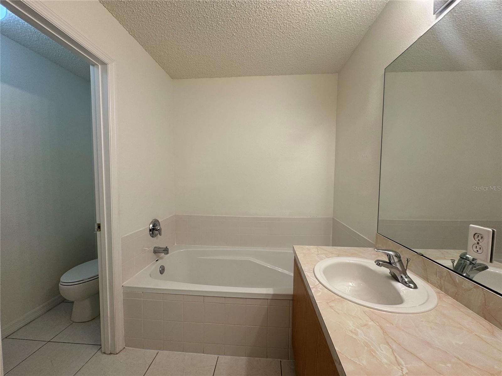 Single Family Residence at 2510 HAMLET LN, KISSIMMEE, photo 19 of 22
