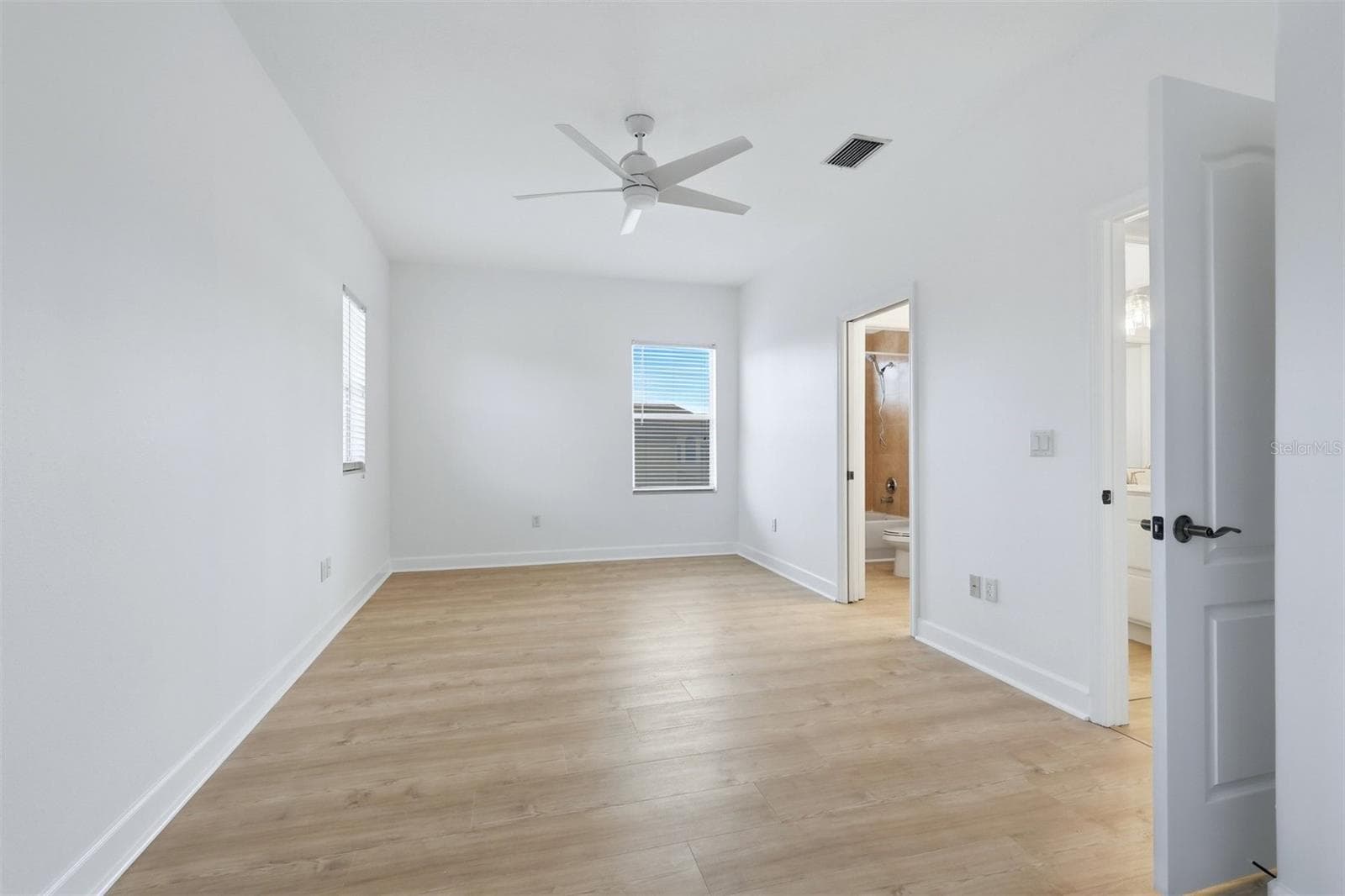 18'7 X 11'2 BedroomBedroom - 2242 CYPRESS HOLLOW CT, SAFETY HARBOR