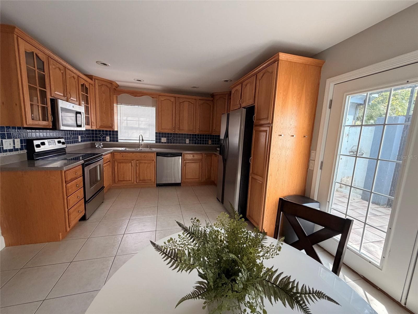 Townhouse at 1225 N MCMULLEN BOOTH RD, CLEARWATER, photo 10 of 35