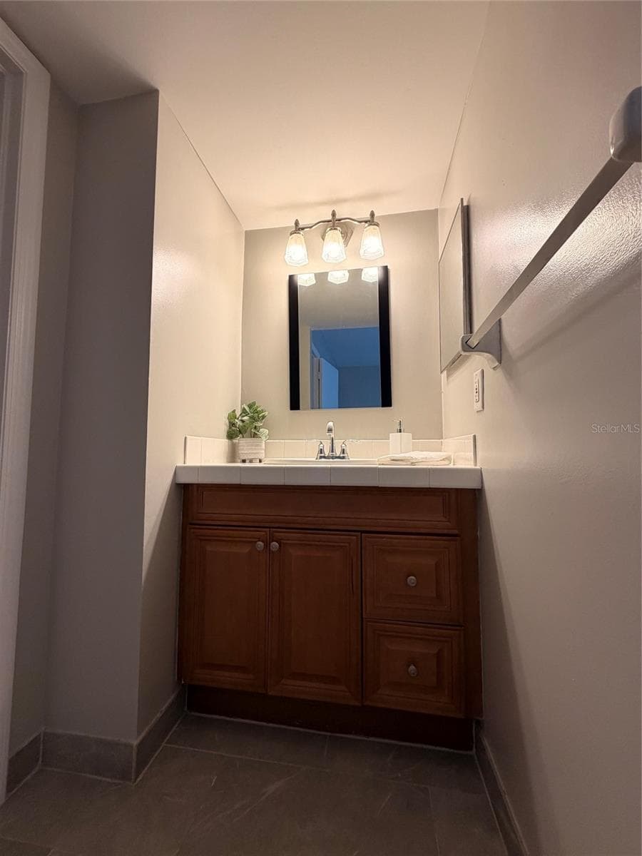 Townhouse at 1225 N MCMULLEN BOOTH RD, CLEARWATER, photo 23 of 35