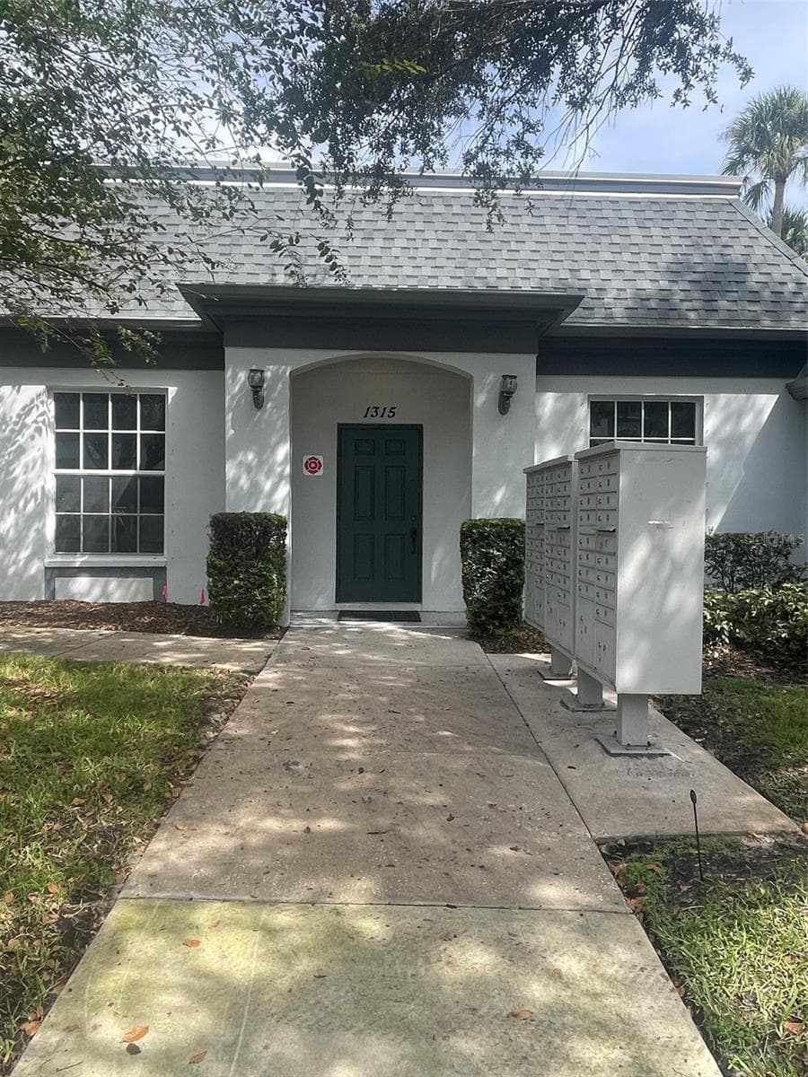 Club House & Mail boxes - 1225 N MCMULLEN BOOTH RD, CLEARWATER
