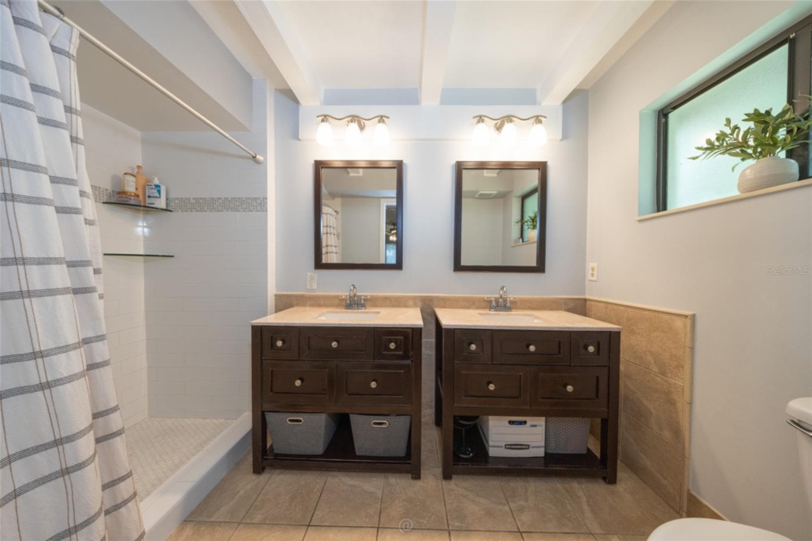 Primary en suite - 31 PINELYNN DR, PALM COAST