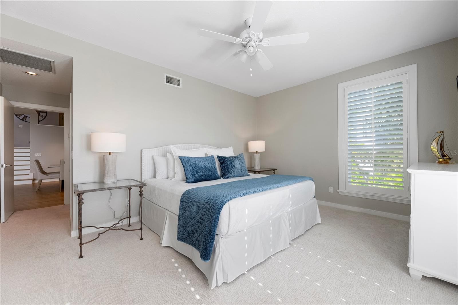 Bedroom 2 en suite - 319 PILOT POINT LN, BOCA GRANDE