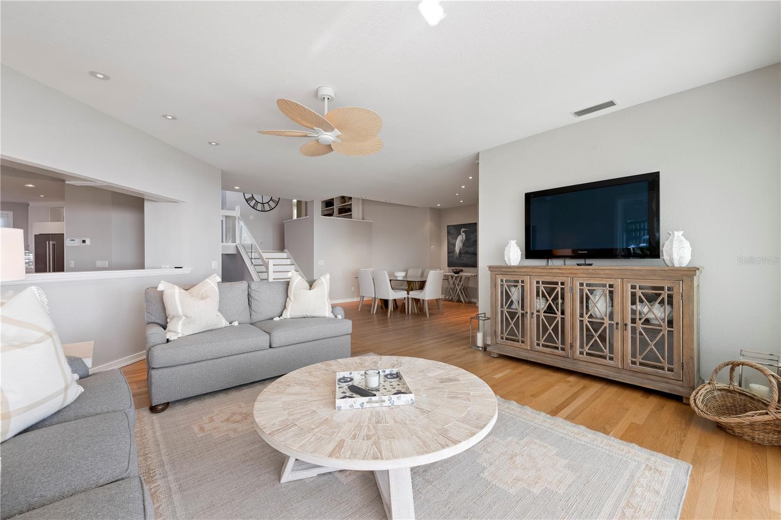 Living room open to Dining - 319 PILOT POINT LN, BOCA GRANDE